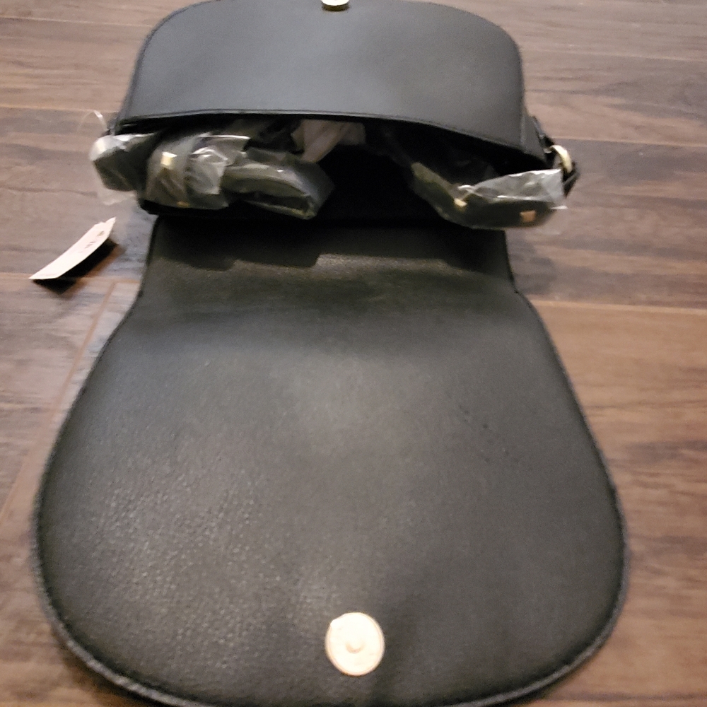 Mini Victoria Secret Purse - Picture 4 of 4